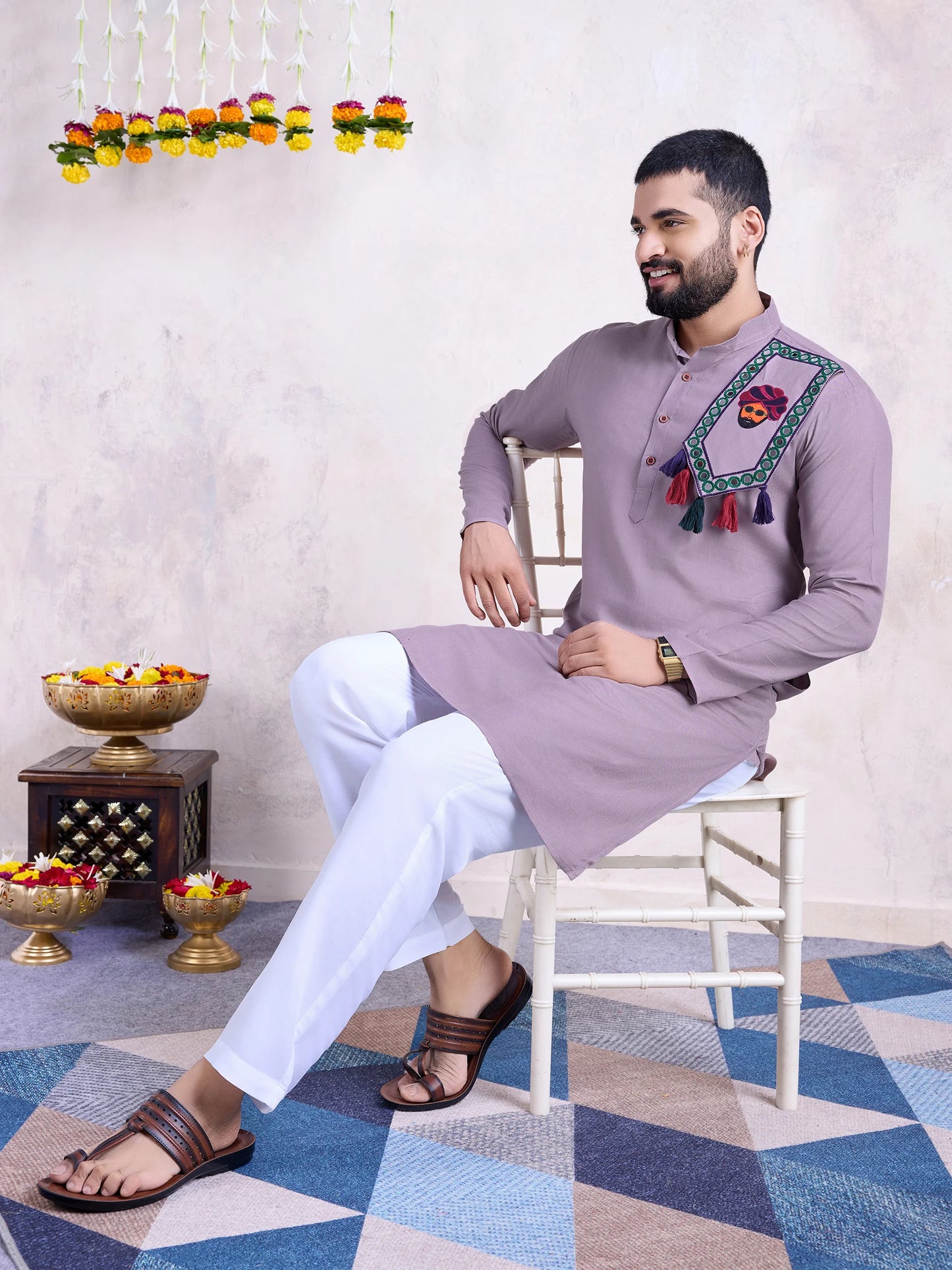 Embroidered men's kurta