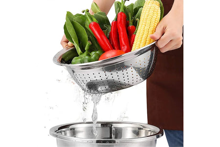 3 in 1 Kitchen Multipurpose Grater, Salad Maker Bowl With Stainless Steel Drain Basin Basket.