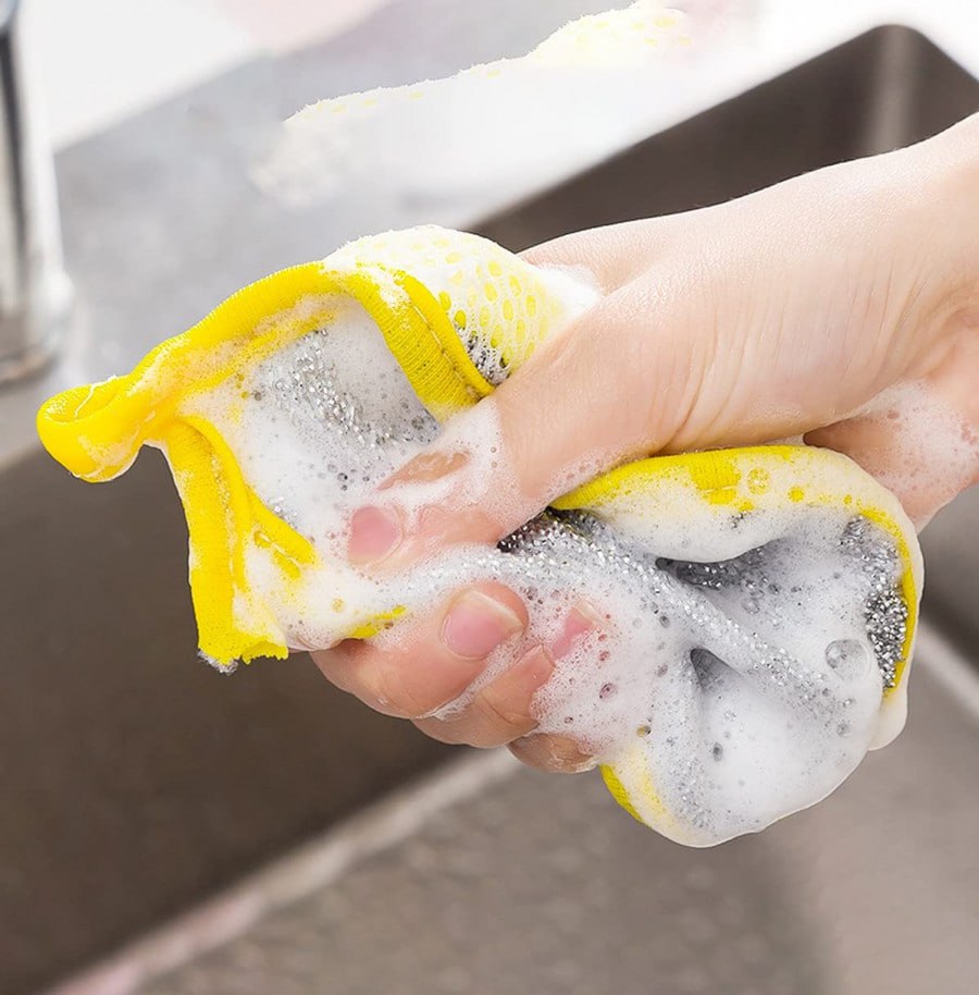 2-IN-1 DISHWASHING SCRUB & SPONGE (PAK OF 2)