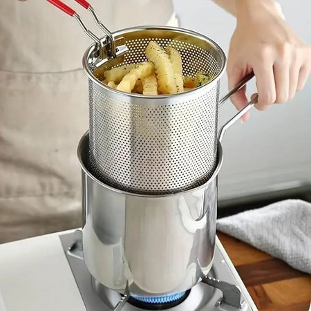 STAINLESS STEELDEEP FRYER  POT WITH BASKET